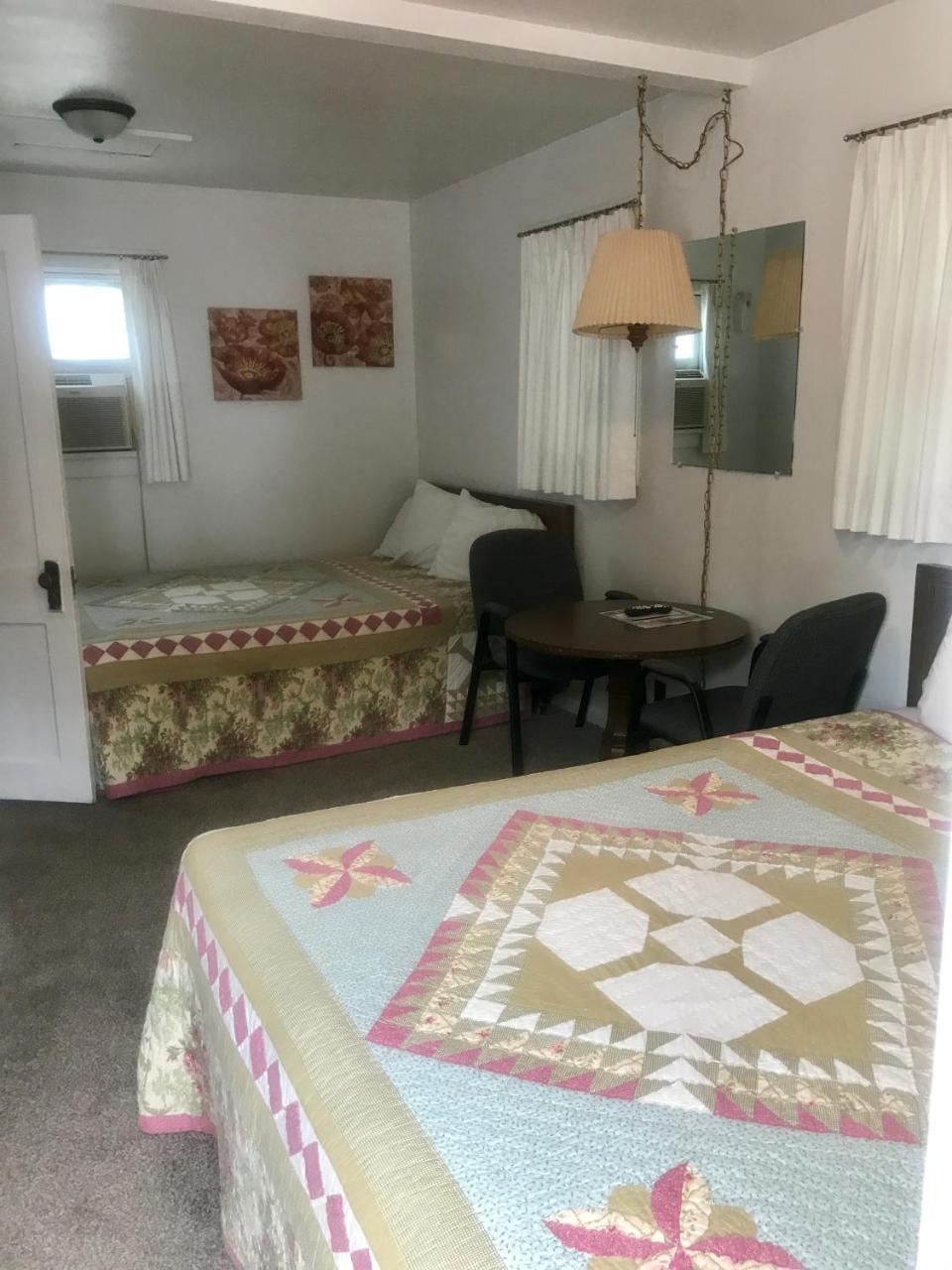 Chalet Motel Custer Εξωτερικό φωτογραφία