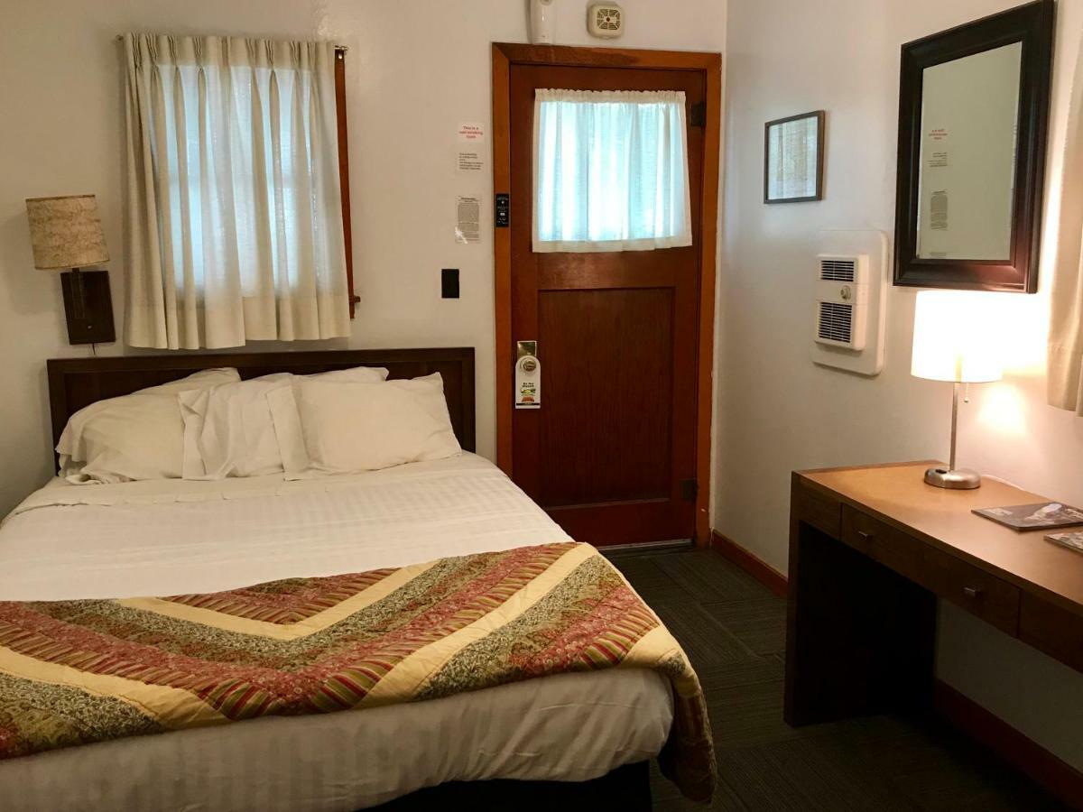 Chalet Motel Custer Εξωτερικό φωτογραφία