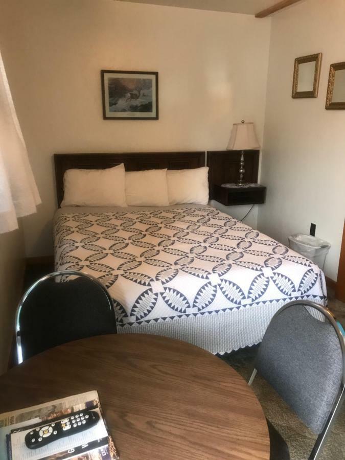 Chalet Motel Custer Εξωτερικό φωτογραφία